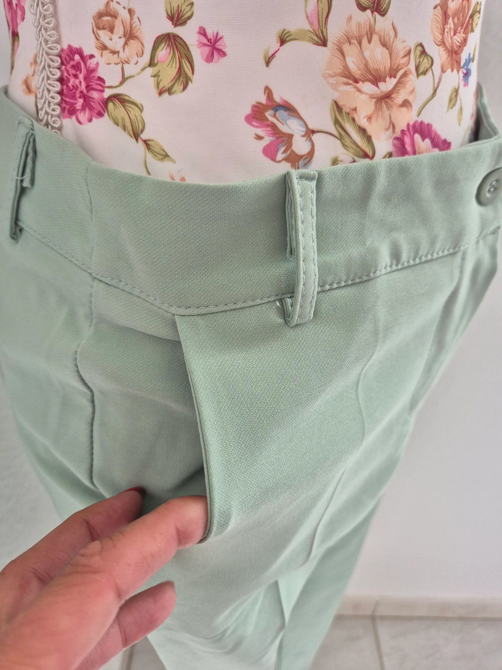 Calça social feminina Chika Girl M 38 verde-menta corte reto chique elegante Made in Italy – photo 4